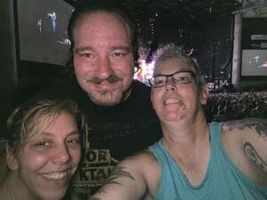 Chicago and Brian Wilson With Al Jardine and Blondie Chaplin