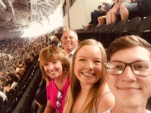 Kenny Chesney: Here and Now Tour