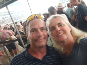 Kenny Chesney: Here and Now Tour