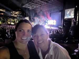 Chicago and Brian Wilson With Al Jardine and Blondie Chaplin