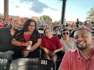 Chicago and Brian Wilson With Al Jardine and Blondie Chaplin