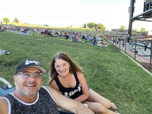 Chicago and Brian Wilson With Al Jardine and Blondie Chaplin