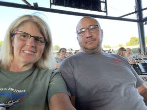 Chicago and Brian Wilson With Al Jardine and Blondie Chaplin