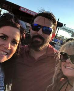 Chicago and Brian Wilson With Al Jardine and Blondie Chaplin