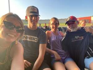 Chicago and Brian Wilson With Al Jardine and Blondie Chaplin