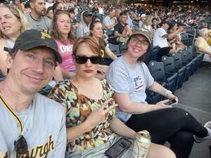 Pittsburgh Pirates - MLB vs Chicago Cubs