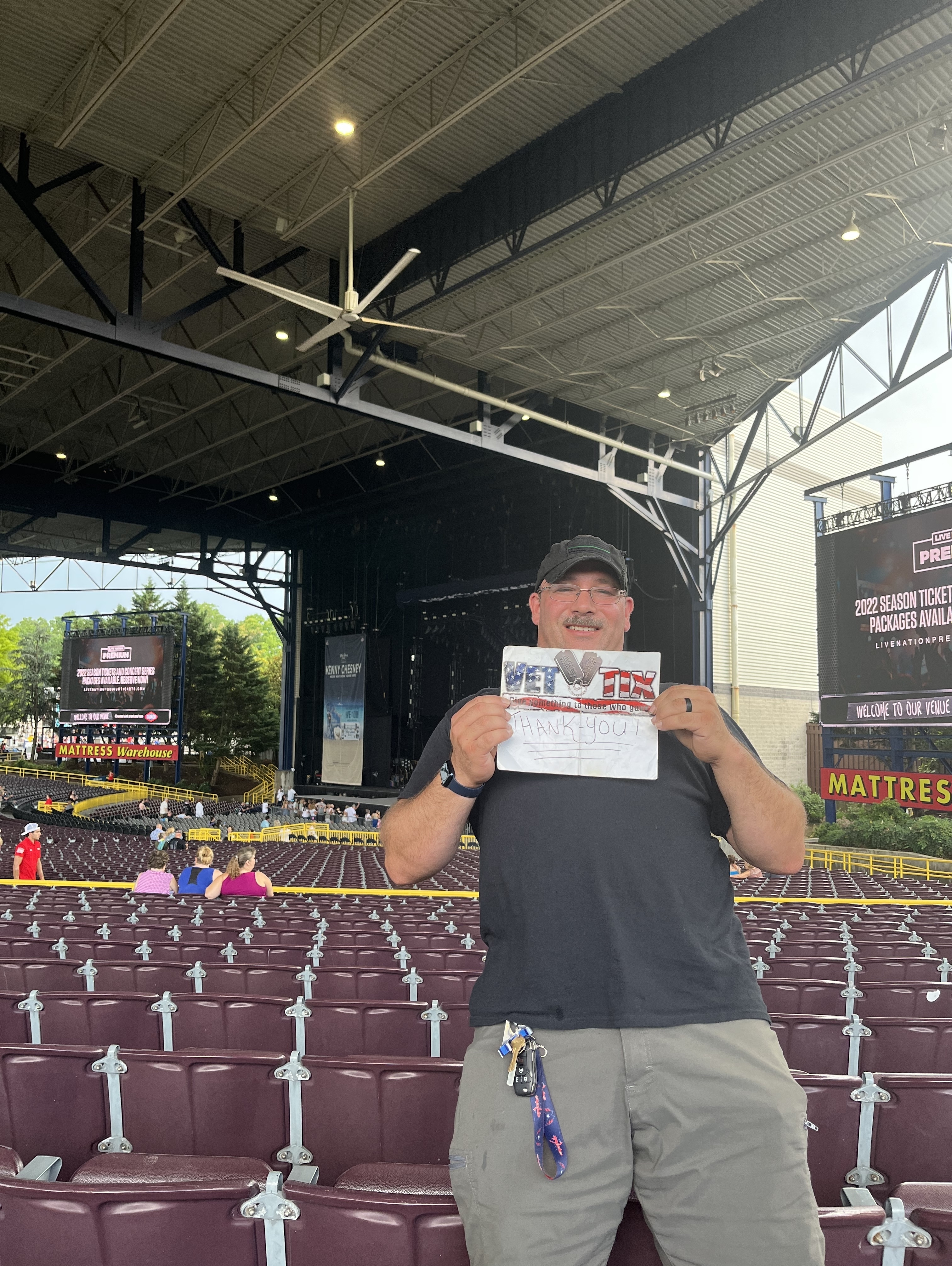 Kenny Chesney: Here and Now Tour