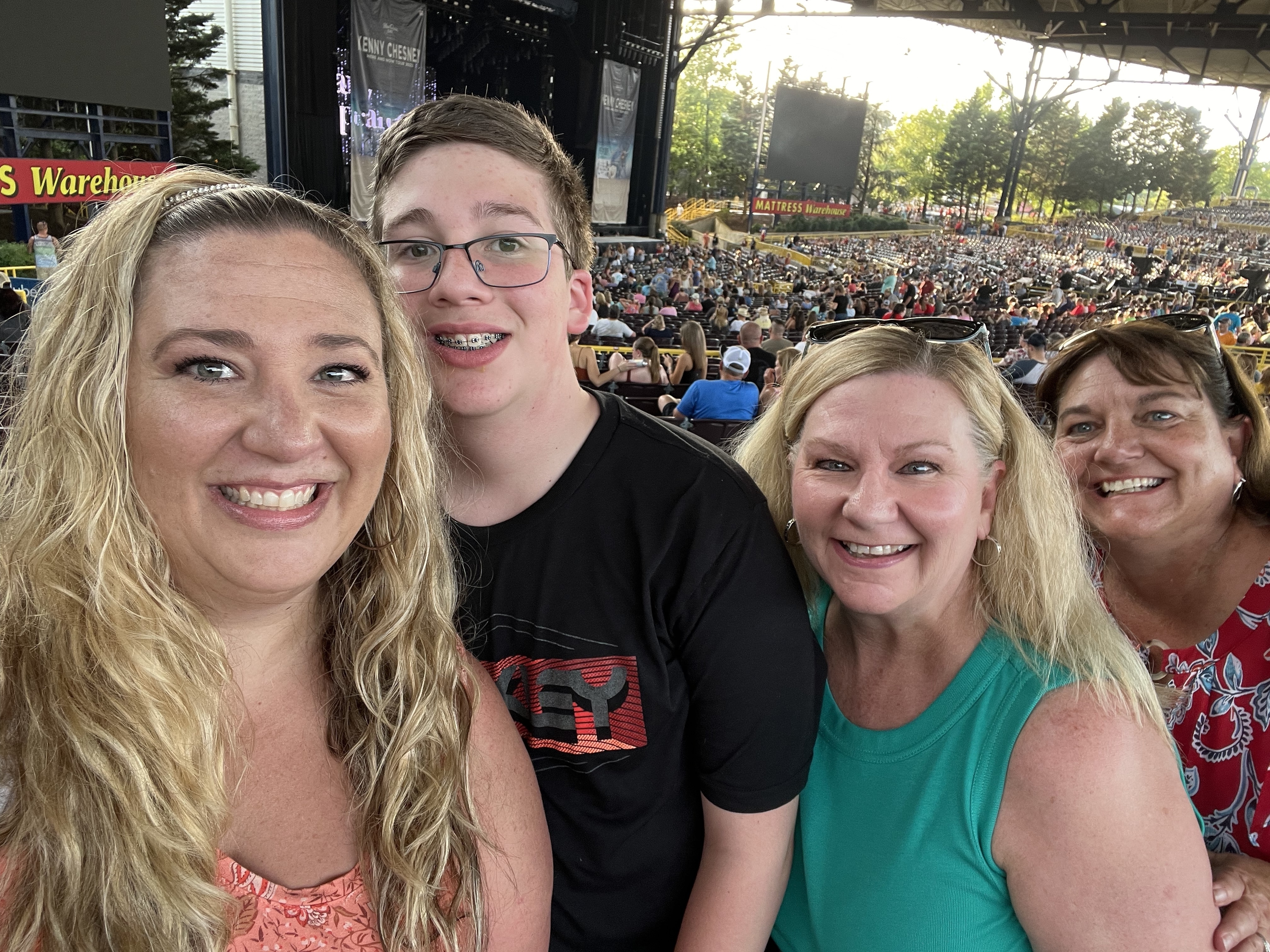 Kenny Chesney: Here and Now Tour