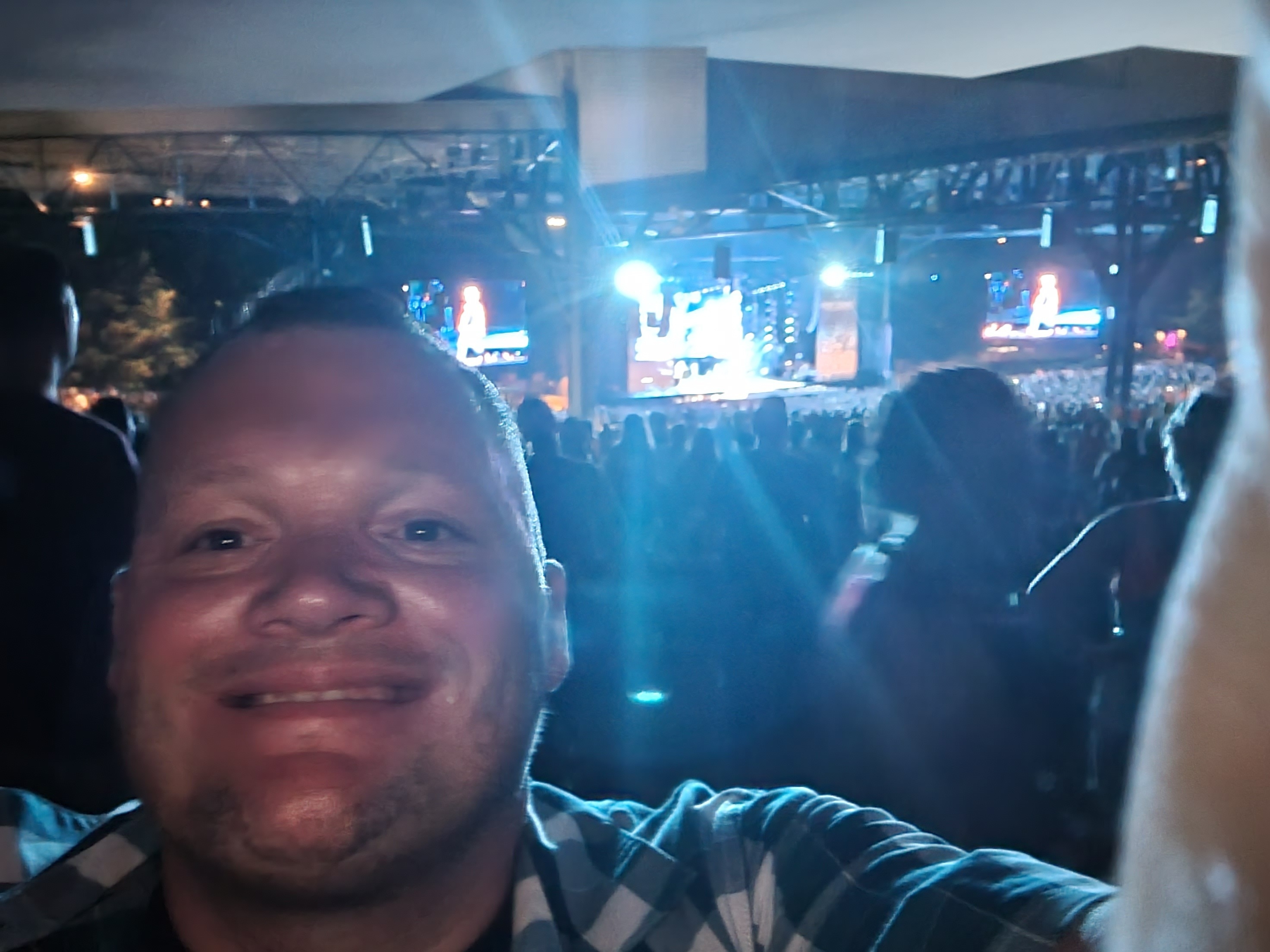 Kenny Chesney: Here and Now Tour