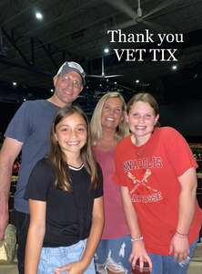 Kenny Chesney: Here and Now Tour
