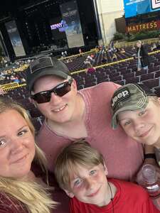 Kenny Chesney: Here and Now Tour