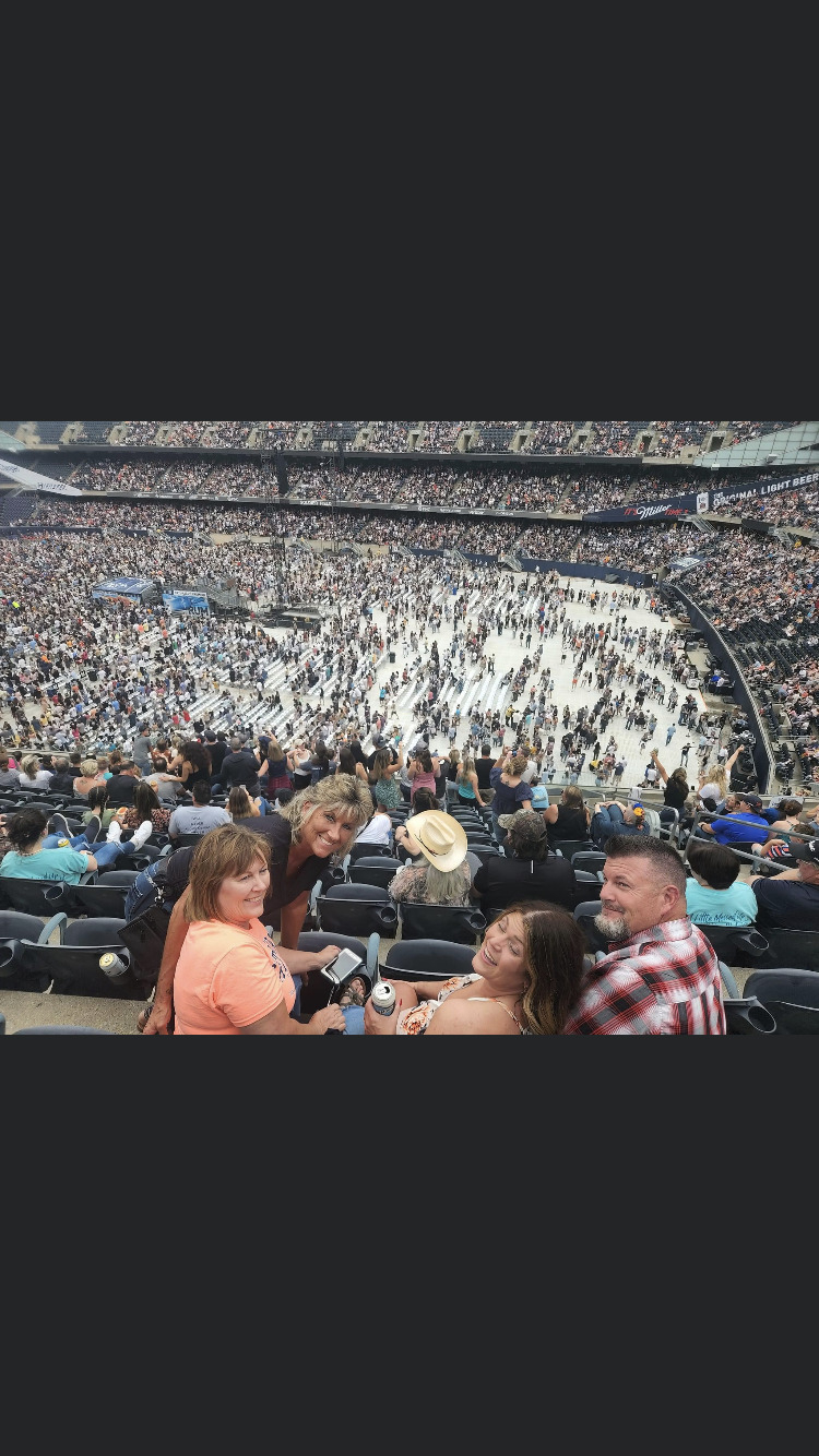 Kenny Chesney: Here and Now Tour