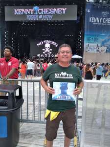 Kenny Chesney: Here and Now Tour
