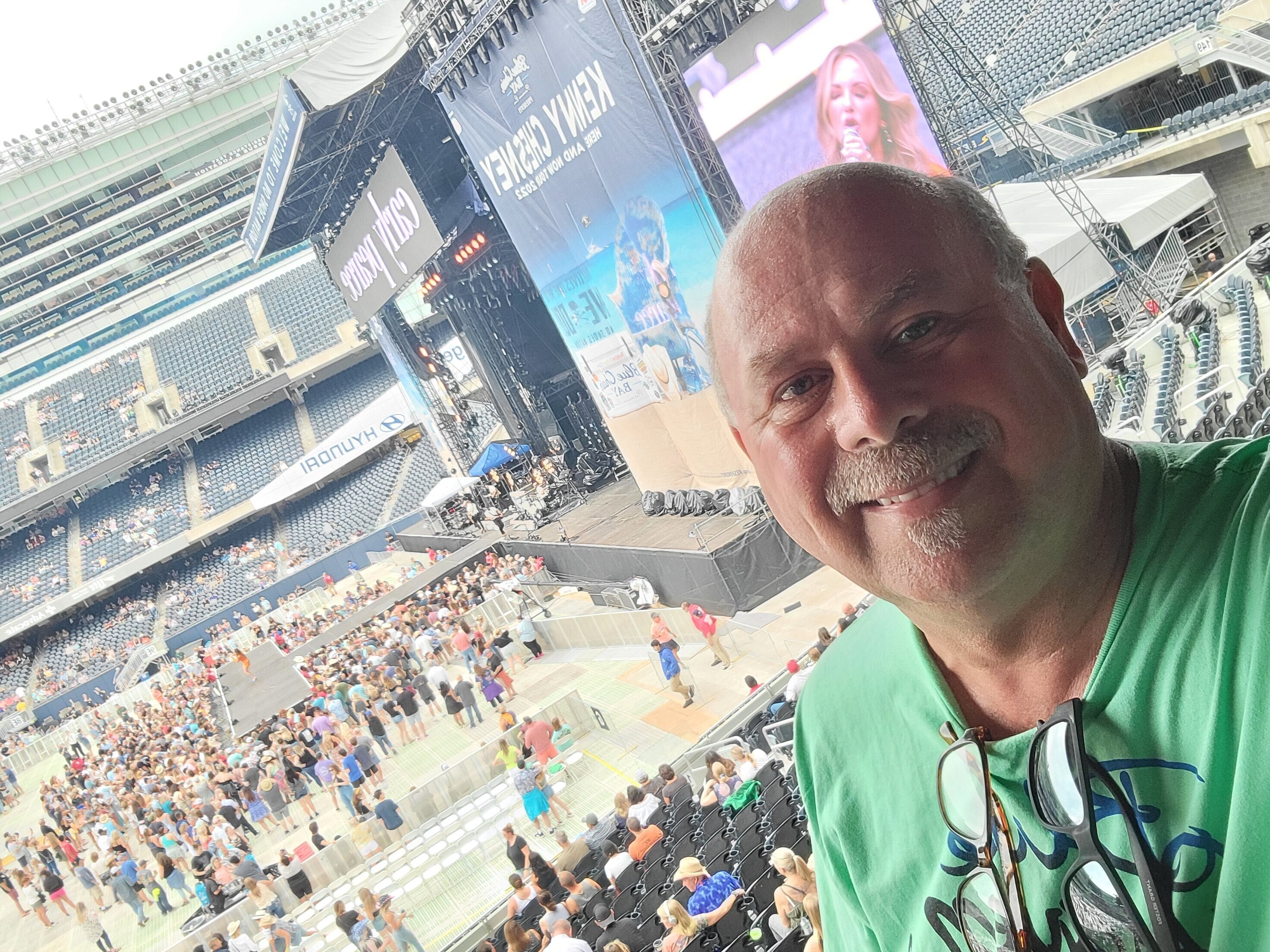 Kenny Chesney: Here and Now Tour