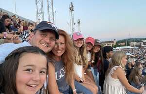 Thomas Rhett: Bring the Bar to You Tour