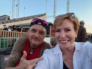 Thomas Rhett: Bring the Bar to You Tour