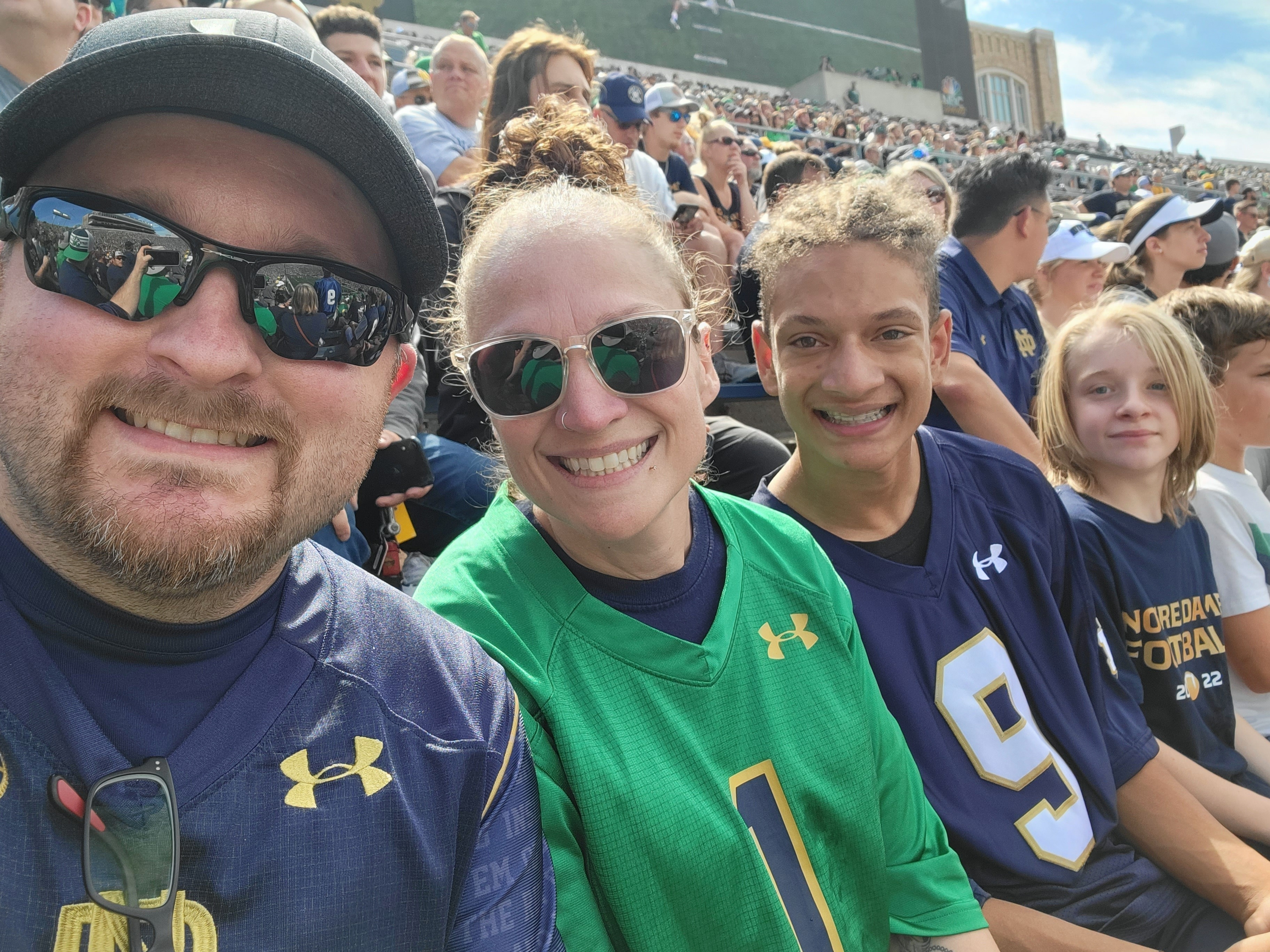 Notre Dame Fighting Irish - NCAA Football vs Marshall University