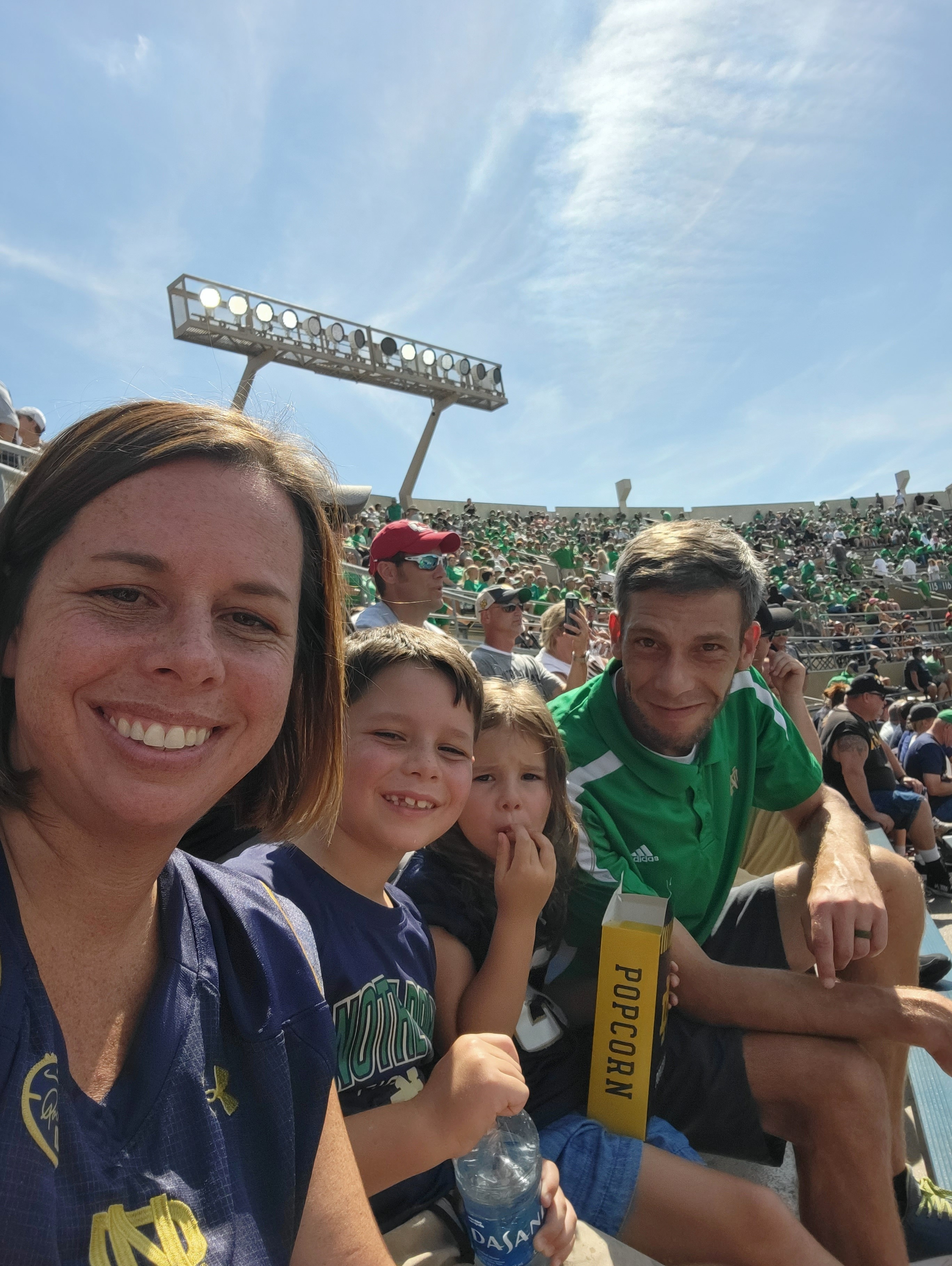 Notre Dame Fighting Irish - NCAA Football vs Marshall University