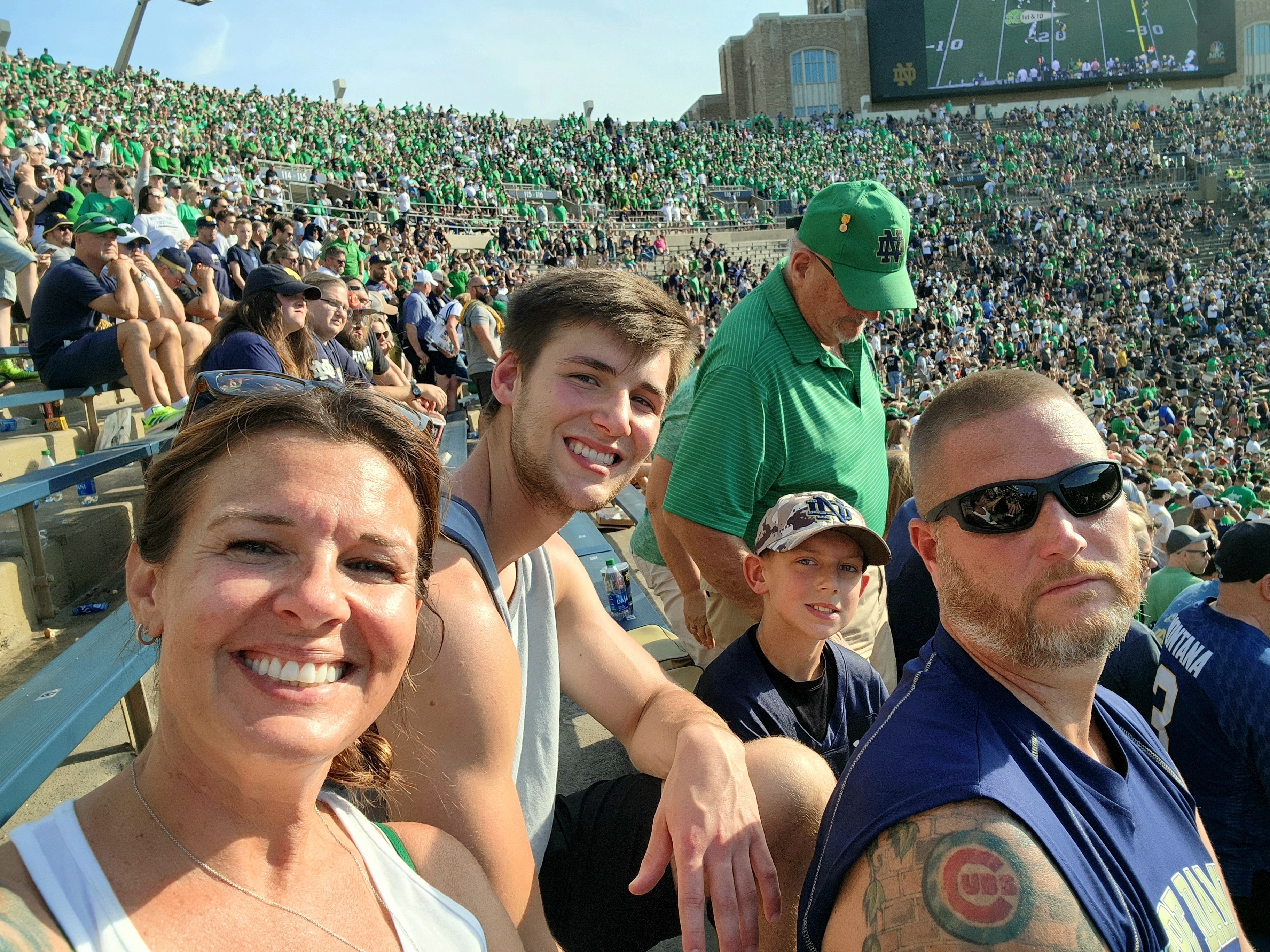 Notre Dame Fighting Irish - NCAA Football vs Marshall University