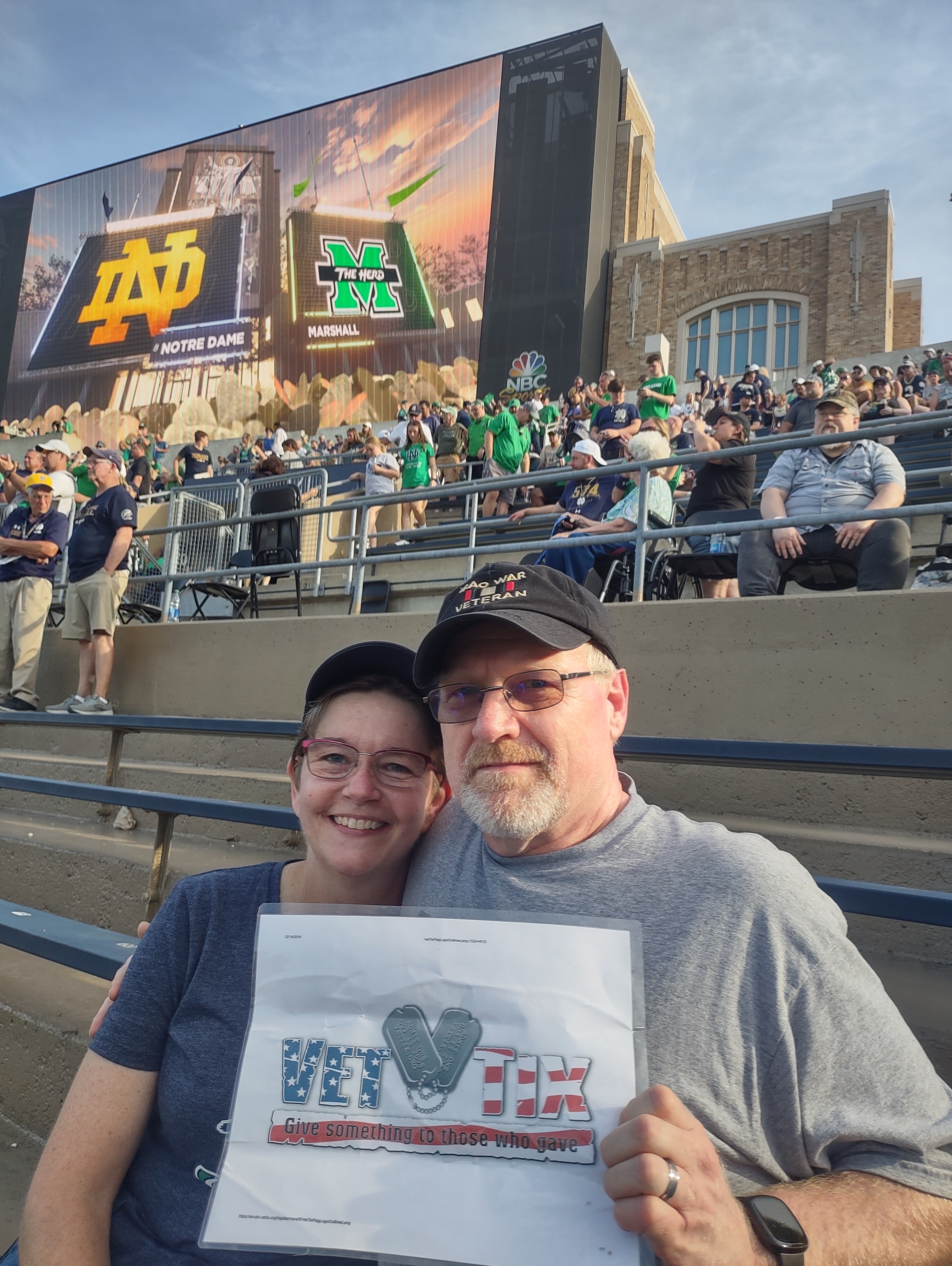 Notre Dame Fighting Irish - NCAA Football vs Marshall University