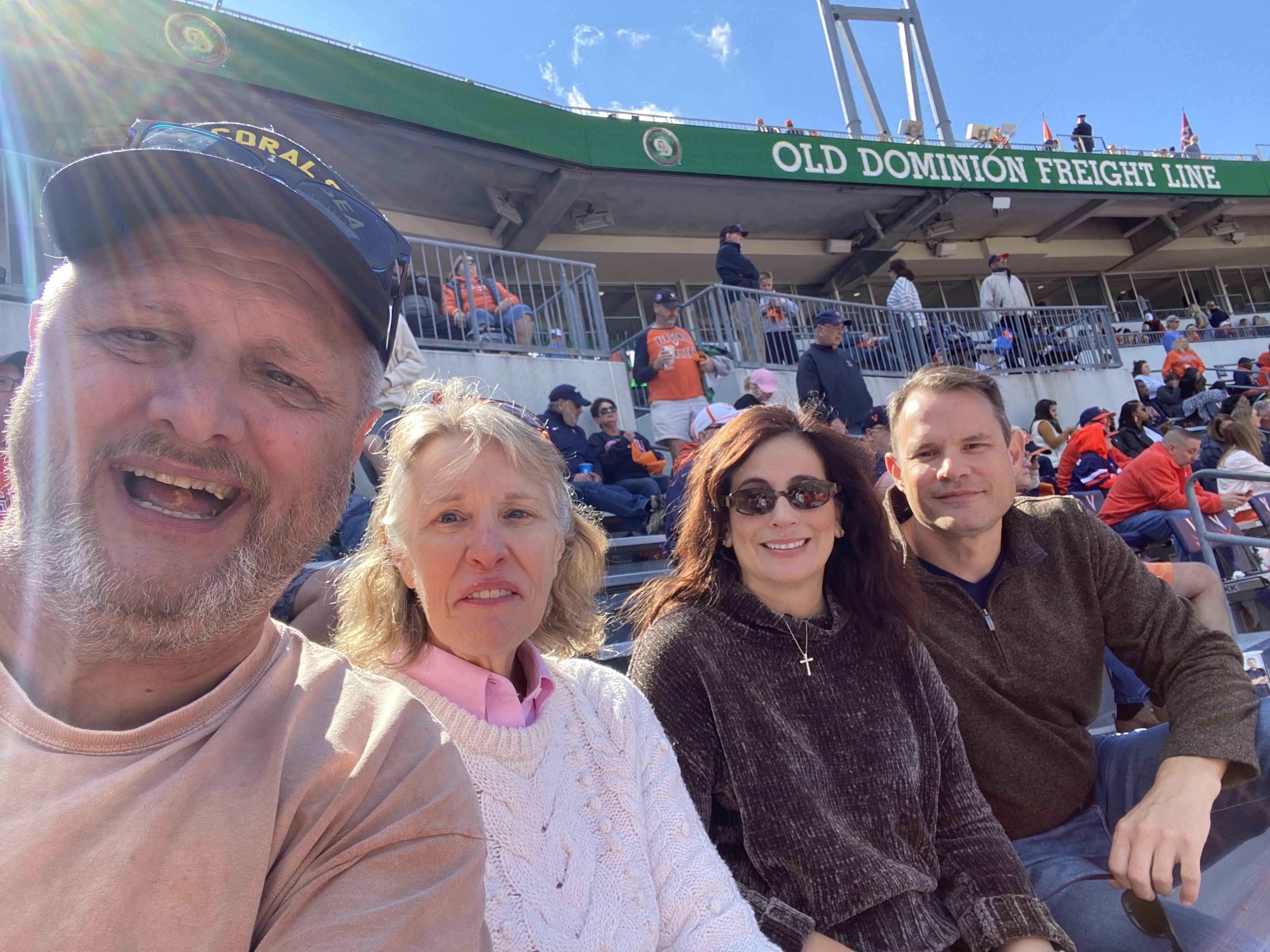 Virginia Cavaliers - NCAA Football vs Louisville Cardinals