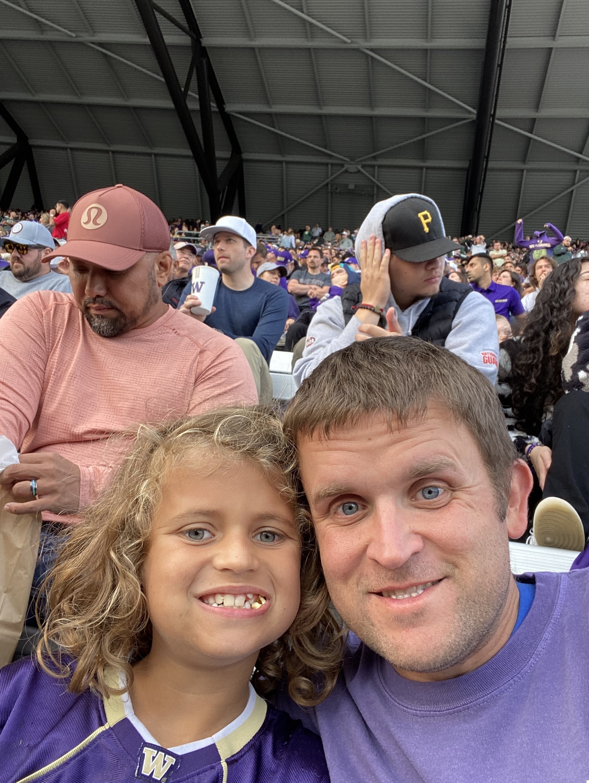 Washington Huskies - NCAA Football vs Michigan State University
