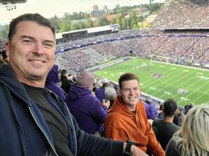 Washington Huskies - NCAA Football vs Michigan State University