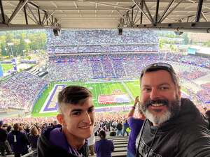 Washington Huskies - NCAA Football vs Michigan State University