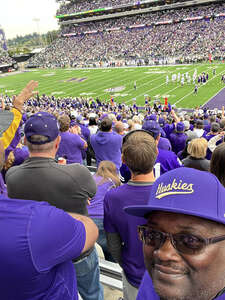 Washington Huskies - NCAA Football vs Michigan State University