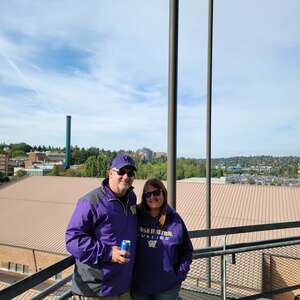Washington Huskies - NCAA Football vs Michigan State University