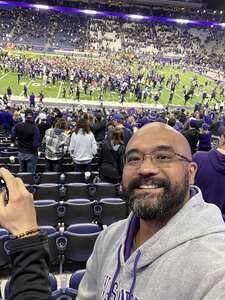 Washington Huskies - NCAA Football vs Michigan State University