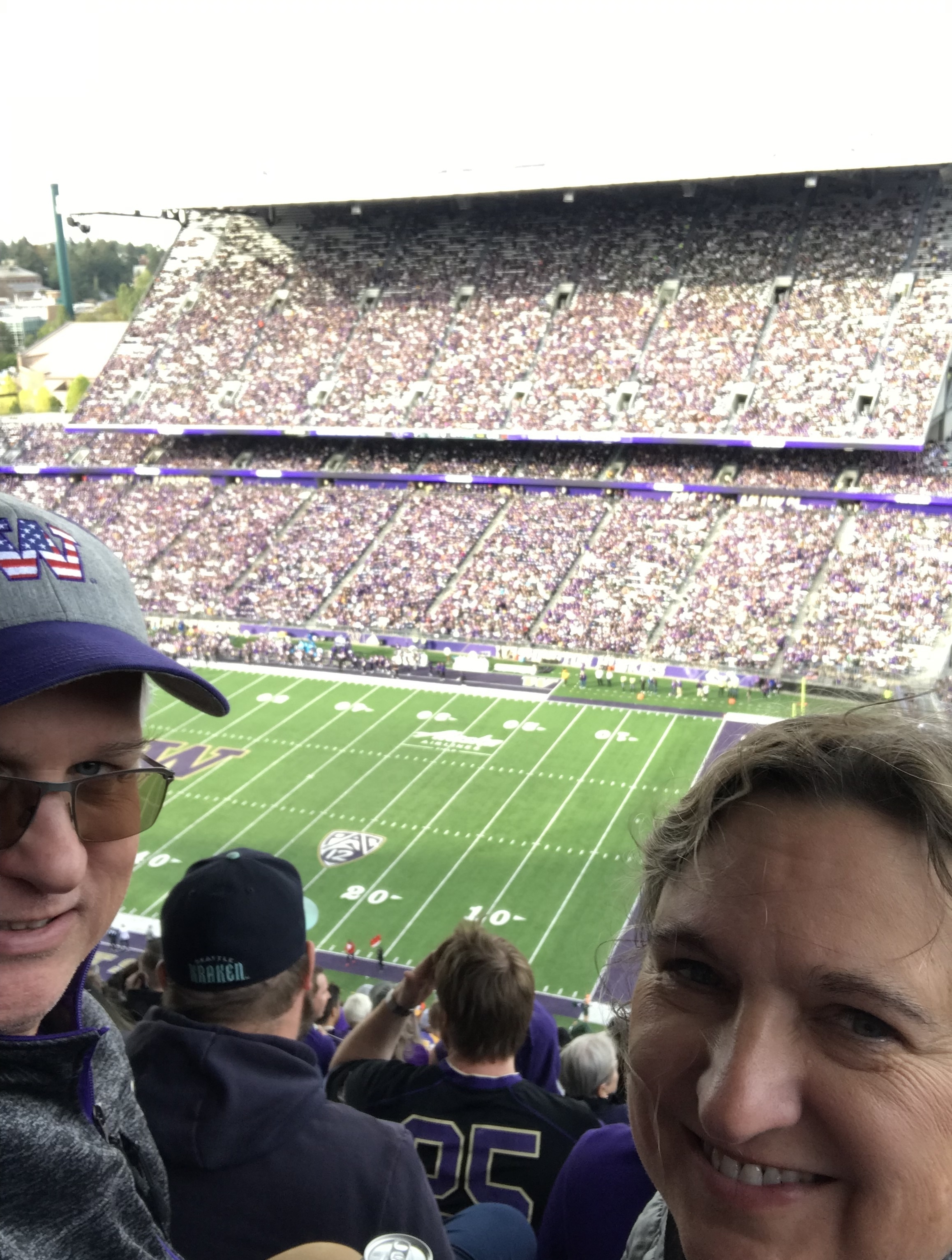 Washington Huskies - NCAA Football vs Michigan State University