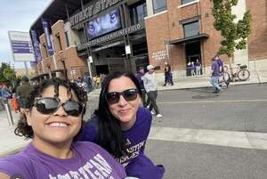 Washington Huskies - NCAA Football vs Michigan State University