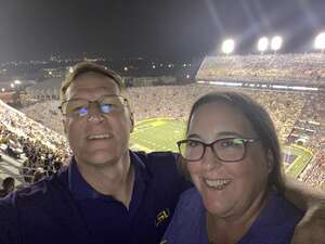 Louisiana State University Tigers - NCAA Football vs University of New Mexico