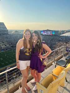 Louisiana State University Tigers - NCAA Football vs University of New Mexico