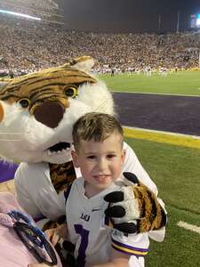 Louisiana State University Tigers - NCAA Football vs University of New Mexico