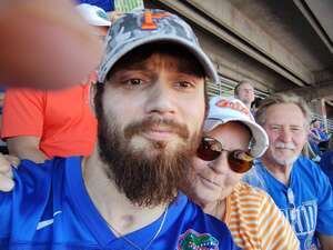 Florida Gators - NCAA Football vs Eastern Washington University