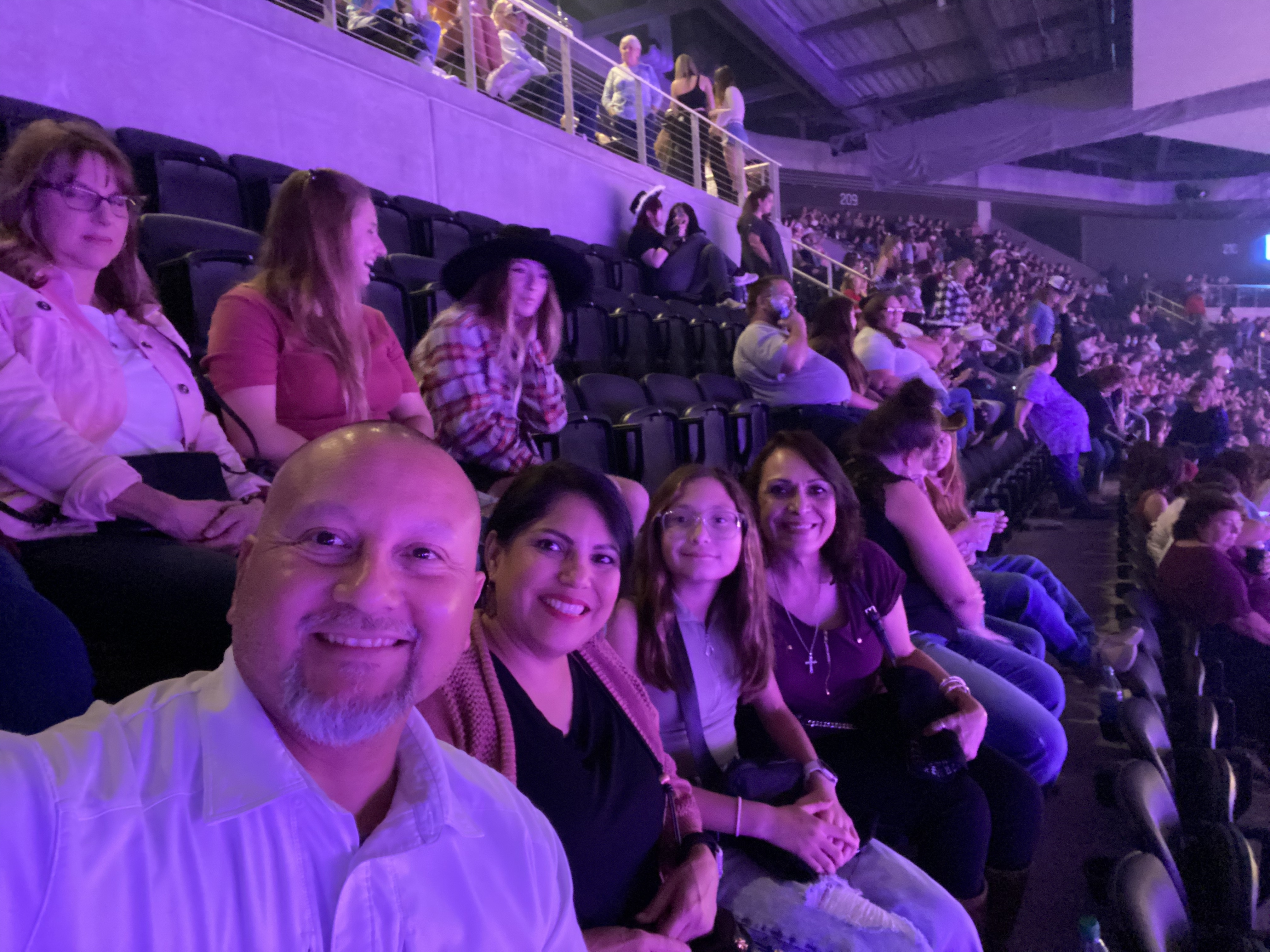 Carrie Underwood - the Denim & Rhinestones Tour