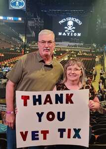 Kenny Chesney: I Go Back Tour