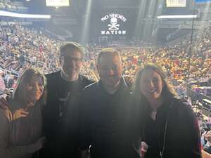 Kenny Chesney: I Go Back Tour