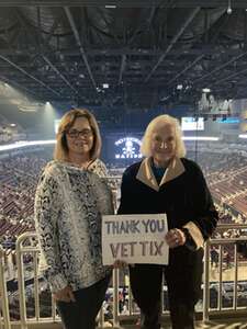 Kenny Chesney: I Go Back Tour