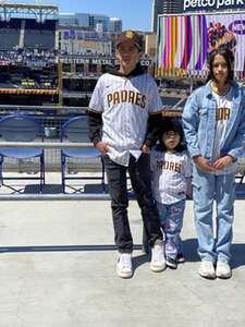 San Diego Padres - MLB vs Arizona Diamondbacks