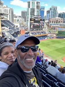 San Diego Padres - MLB vs Cincinnati Reds