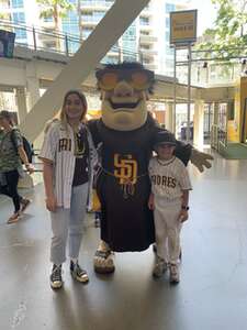 San Diego Padres - MLB vs Cincinnati Reds