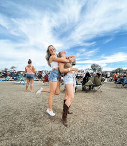 KNIX BBQ Beer & Music Festival