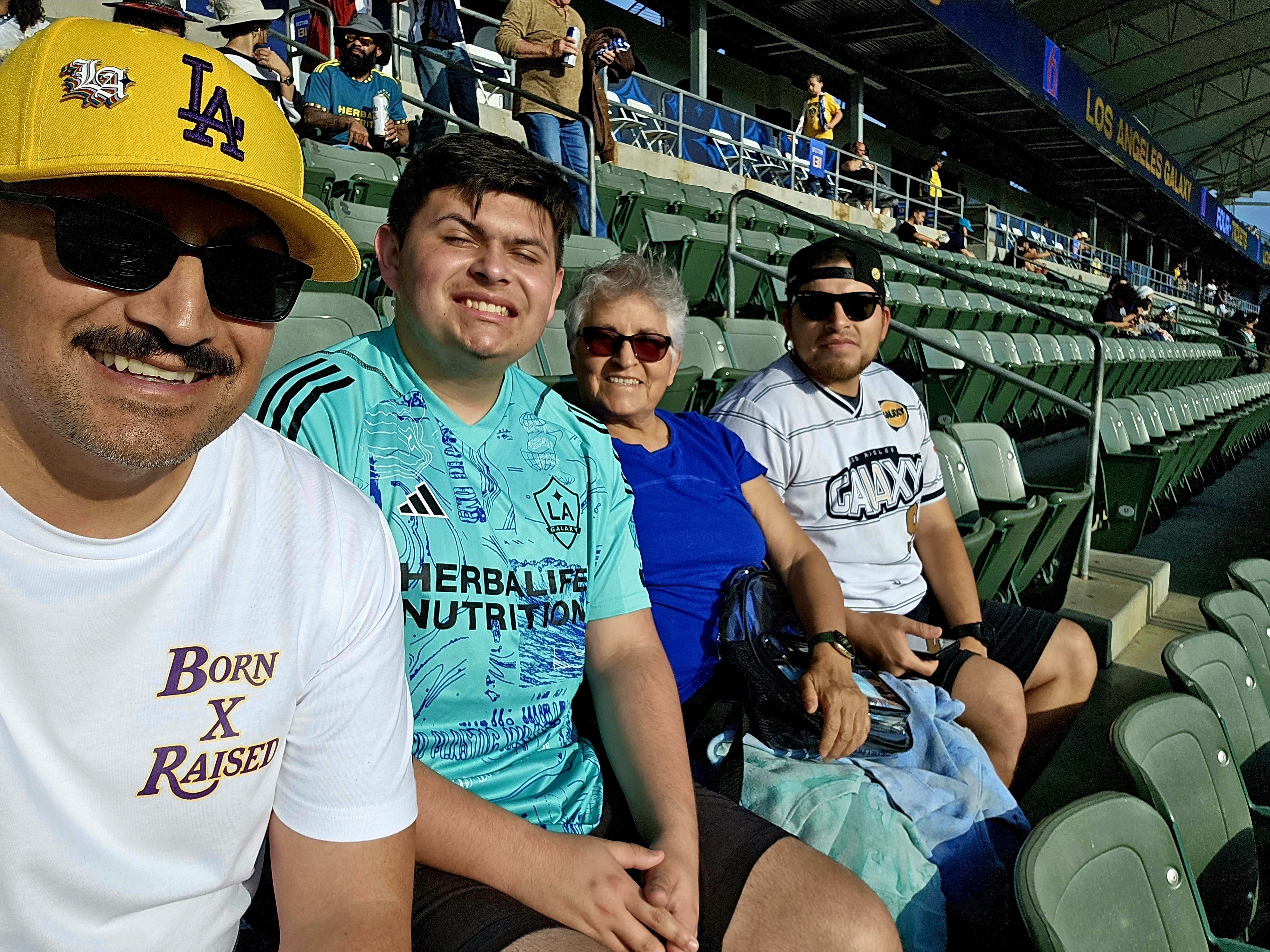 LA Galaxy - MLS vs San Jose Earthquakes