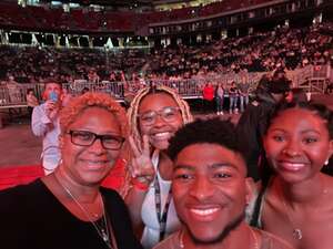 Ed Sheeran: +-=/x Tour