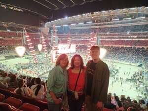 Ed Sheeran: +-=/x Tour