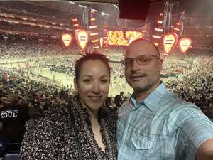 Ed Sheeran: +-=/x Tour