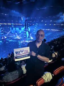 Ed Sheeran: +-=/x Tour